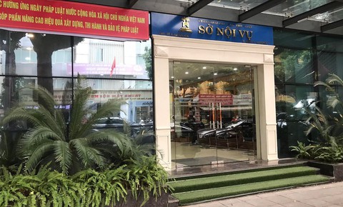 Trụ sở Sở Nội vụ Hà Nội được phép hoạt động lại - Ảnh 1. Trụ sở Sở Nội vụ Hà Nội được phép hoạt động lại - Ảnh 1.