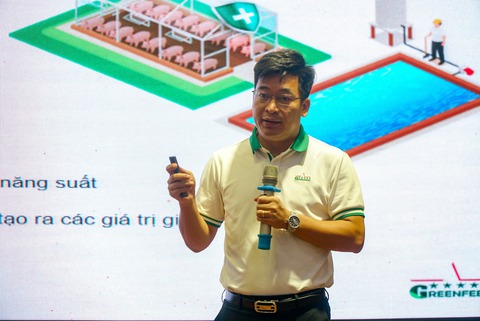 Giúp từ vốn, con giống... đến hướng dẫn chăn nuôi tận tình cho bà con nông dân - Ảnh 3. Giúp từ vốn, con giống... đến hướng dẫn chăn nuôi tận tình cho bà con nông dân - Ảnh 3.