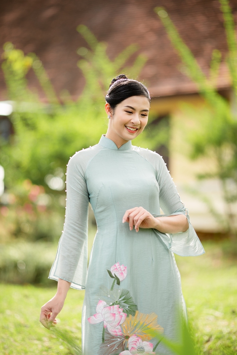 Hoa hậu Ngọc Hân bận cưới vẫn quyết tham gia Lễ hội Áo dài du lịch Hà Nội - Ảnh 1. Hoa hậu Ngọc Hân bận cưới vẫn quyết tham gia Lễ hội Áo dài du lịch Hà Nội - Ảnh 1.
