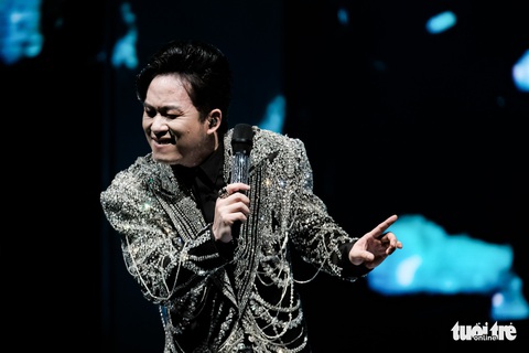 Nếu yếu, đừng đi nghe Tùng Dương - Ảnh 4. Nếu yếu, đừng đi nghe Tùng Dương - Ảnh 4.