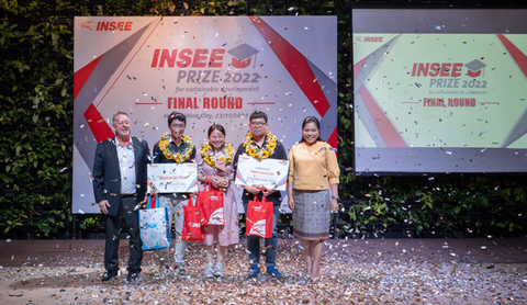 Dự án Không gian đọc sách, vui chơi giải trí trong bệnh viện đoạt quán quân INSEE Prize 2022 - Ảnh 1. Dự án Không gian đọc sách, vui chơi giải trí trong bệnh viện đoạt quán quân INSEE Prize 2022 - Ảnh 1.