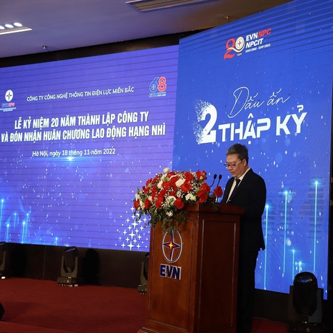 Công ty Công nghệ thông tin Điện lực miền Bắc nhận Huân chương Lao động hạng Nhì - Ảnh 3. Công ty Công nghệ thông tin Điện lực miền Bắc nhận Huân chương Lao động hạng Nhì - Ảnh 3.