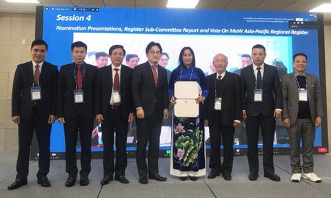 Thêm hai di sản Việt Nam được ghi danh Di sản tư liệu khu vực châu Á - Thái Bình Dương - Ảnh 1. Thêm hai di sản Việt Nam được ghi danh Di sản tư liệu khu vực châu Á - Thái Bình Dương - Ảnh 1.
