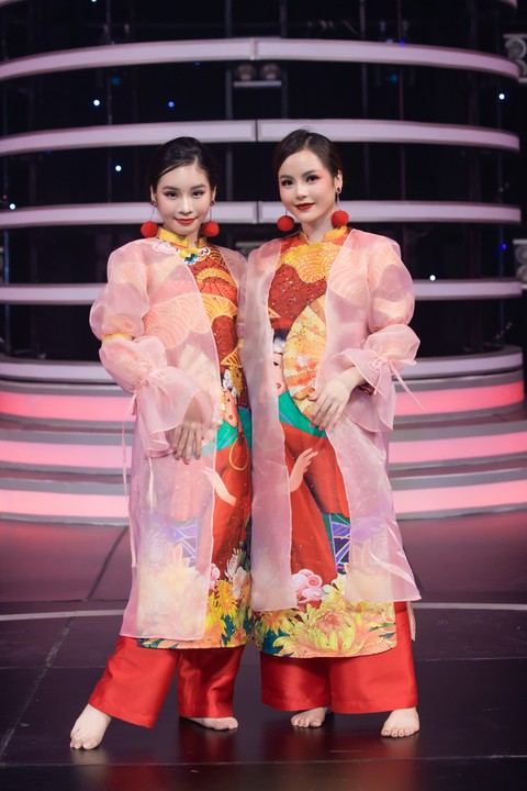 Ấn tượng Phi Nhung, Đan Trường và Deasung phiên bản nhí xuất hiện cùng sân khấu - Ảnh 8. Ấn tượng Phi Nhung, Đan Trường và Deasung phiên bản nhí xuất hiện cùng sân khấu - Ảnh 8.