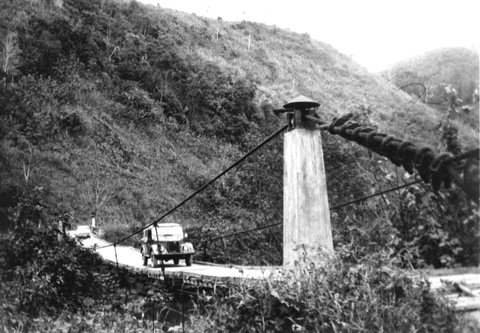 Ông Sáu Dân trên những nẻo đường đất nước - Ảnh 12. Ông Sáu Dân trên những nẻo đường đất nước - Ảnh 12.