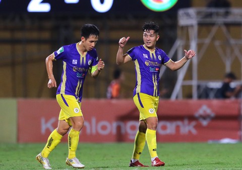 CLB Hà Nội giành Cúp quốc gia 2022 bằng hai siêu phẩm của Đoàn Văn Hậu, Thái Quý - Ảnh 2. CLB Hà Nội giành Cúp quốc gia 2022 bằng hai siêu phẩm của Đoàn Văn Hậu, Thái Quý - Ảnh 2.