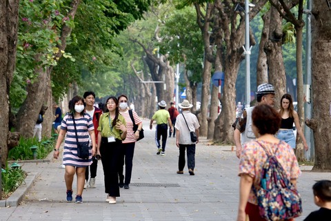 Thời tiết hôm nay 27-11: Nam Bộ vài nơi mưa to về chiều - Ảnh 1. Thời tiết hôm nay 27-11: Nam Bộ vài nơi mưa to về chiều - Ảnh 1.