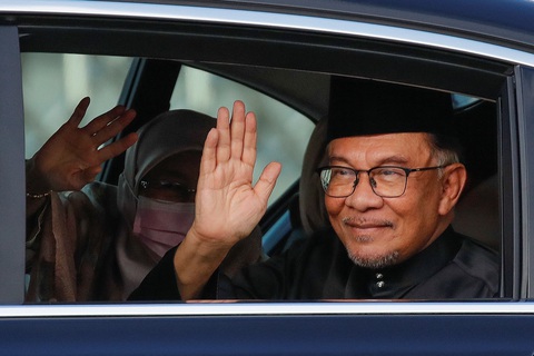 Tân thủ tướng Malaysia từ chối xe sang để tránh lãng phí - Ảnh 1. Tân thủ tướng Malaysia từ chối xe sang để tránh lãng phí - Ảnh 1.