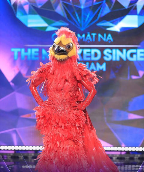 Nhà thiết kế Ngô Mạnh Đông Đông tiết lộ về các mascot của ‘Ca sĩ mặt nạ’ - Ảnh 9. Nhà thiết kế Ngô Mạnh Đông Đông tiết lộ về các mascot của ‘Ca sĩ mặt nạ’ - Ảnh 9.