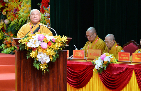 Chủ tịch nước Nguyễn Xuân Phúc dự khai mạc Đại hội Phật giáo toàn quốc - Ảnh 1. Chủ tịch nước Nguyễn Xuân Phúc dự khai mạc Đại hội Phật giáo toàn quốc - Ảnh 1.