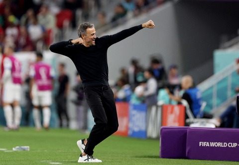 Nhiều CĐV Tây Ban Nha không ưa HLV Luis Enrique - Ảnh 1. Nhiều CĐV Tây Ban Nha không ưa HLV Luis Enrique - Ảnh 1.
