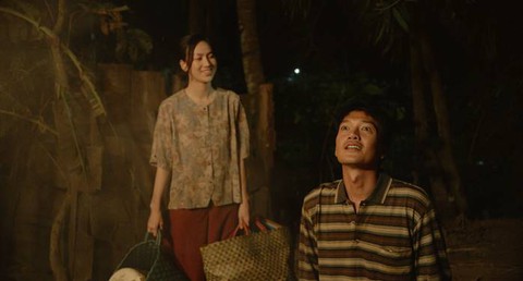 ‘Tro tàn rực rỡ’ giành giải cao nhất tại Liên hoan phim Ba lục địa - Ảnh 4. ‘Tro tàn rực rỡ’ giành giải cao nhất tại Liên hoan phim Ba lục địa - Ảnh 4.