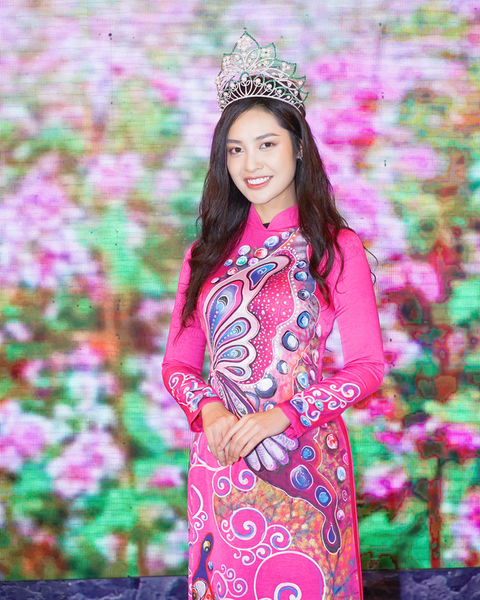 Trấn Thành, Lê Giang, Uyển Ân và Wren Evans tham gia Giải thưởng Truyền hình châu Á 2022 - Ảnh 6. Trấn Thành, Lê Giang, Uyển Ân và Wren Evans tham gia Giải thưởng Truyền hình châu Á 2022 - Ảnh 6.