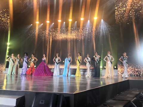 Thạch Thu Thảo dừng chân ở top 20, người đẹp Hàn Quốc đăng quang Hoa hậu Trái đất 2022 - Ảnh 3. Thạch Thu Thảo dừng chân ở top 20, người đẹp Hàn Quốc đăng quang Hoa hậu Trái đất 2022 - Ảnh 3.
