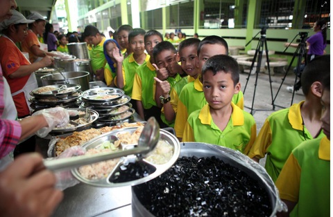 Các nước quản chặt bữa ăn trường học - Ảnh 1. Các nước quản chặt bữa ăn trường học - Ảnh 1.