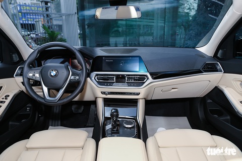 BMW 3 Series lắp ráp nhận cọc tại đại lý, giá có thể giảm vài trăm triệu đồng - Ảnh 2. BMW 3 Series lắp ráp nhận cọc tại đại lý, giá có thể giảm vài trăm triệu đồng - Ảnh 2.