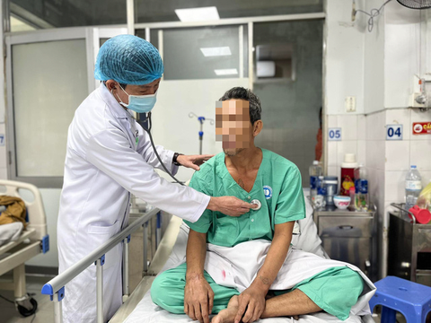 Bị ngưng tim, trên đường đưa từ TP.HCM về quê lo hậu sự bất ngờ tỉnh lại và được cứu sống - Ảnh 1. Bị ngưng tim, trên đường đưa từ TP.HCM về quê lo hậu sự bất ngờ tỉnh lại và được cứu sống - Ảnh 1.