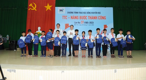 TTC - nâng bước thành công lần thứ 37 - Ảnh 5. TTC - nâng bước thành công lần thứ 37 - Ảnh 5.