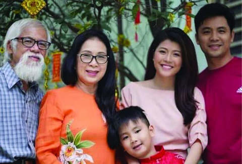Thêm lạc quan, yêu đời cùng Kim Xuân và ‘hội chị em’ của sitcom ‘Thanh xuân mãi cháy’ - Ảnh 5. Thêm lạc quan, yêu đời cùng Kim Xuân và ‘hội chị em’ của sitcom ‘Thanh xuân mãi cháy’ - Ảnh 5.