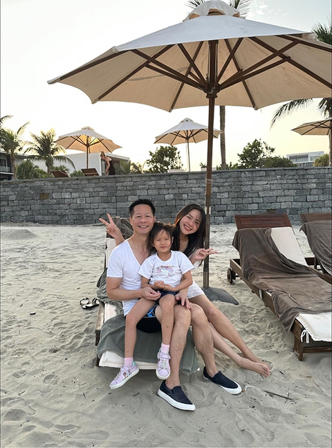 Ảnh vui sao Việt 3-11: Hoa hậu HHen Niê tươi rói bên MC Quyền Linh - Ảnh 12. Ảnh vui sao Việt 3-11: Hoa hậu HHen Niê tươi rói bên MC Quyền Linh - Ảnh 12.