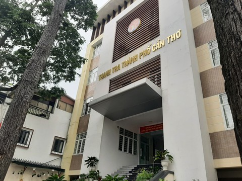 Thành ủy Cần Thơ chỉ đạo xử lý các cán bộ ‘thiếu trách nhiệm’ trong vụ án Sở Y tế - Ảnh 1. Thành ủy Cần Thơ chỉ đạo xử lý các cán bộ ‘thiếu trách nhiệm’ trong vụ án Sở Y tế - Ảnh 1.