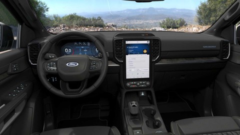 Ford Ranger đời mới thêm cấu hình cao cấp: Trên Wildtrak, dưới Raptor - Ảnh 2. Ford Ranger đời mới thêm cấu hình cao cấp: Trên Wildtrak, dưới Raptor - Ảnh 2.