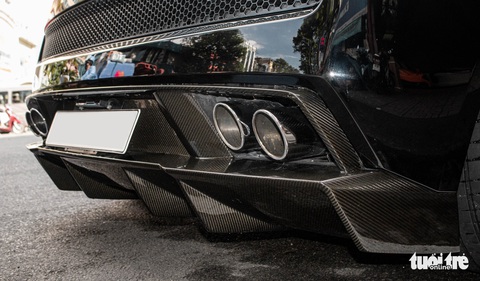 Ông Đặng Lê Nguyên Vũ tậu Lamborghini Gallardo Spyder Performante hàng hiếm tại Việt Nam - Ảnh 8. Ông Đặng Lê Nguyên Vũ tậu Lamborghini Gallardo Spyder Performante hàng hiếm tại Việt Nam - Ảnh 8.