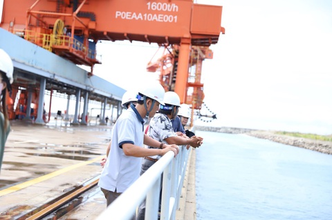 Nhiệt điện Vĩnh Tân 4 tổ chức đoàn tham quan, học hỏi kinh nghiệm - Ảnh 1. Nhiệt điện Vĩnh Tân 4 tổ chức đoàn tham quan, học hỏi kinh nghiệm - Ảnh 1.