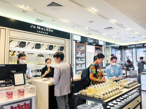 Doanh nghiệp Việt đón sóng hàng không quốc tế - Ảnh 4. Doanh nghiệp Việt đón sóng hàng không quốc tế - Ảnh 4.