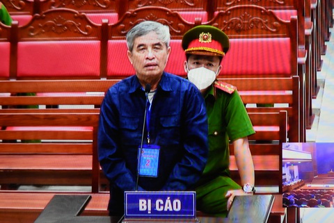Vợ chồng nữ giám đốc Công ty Vân Trúc đã pha hàng chục triệu lít xăng lậu thế nào? - Ảnh 2. Vợ chồng nữ giám đốc Công ty Vân Trúc đã pha hàng chục triệu lít xăng lậu thế nào? - Ảnh 2.