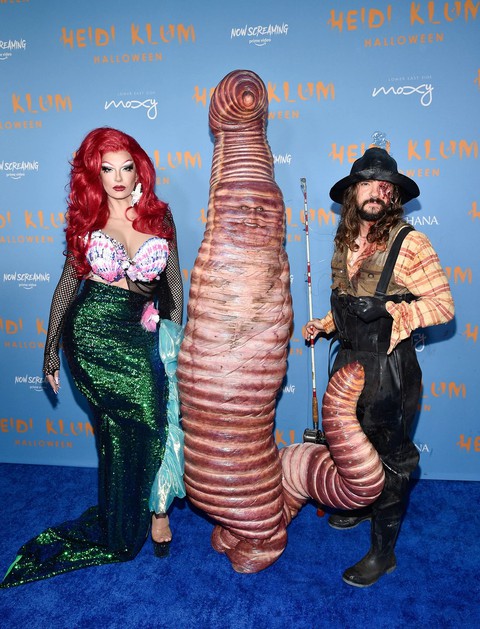 Nữ hoàng Halloween Heidi Klum hé lộ quá trình tạo trang phục chú sâu khủng - Ảnh 4. Nữ hoàng Halloween Heidi Klum hé lộ quá trình tạo trang phục chú sâu khủng - Ảnh 4.