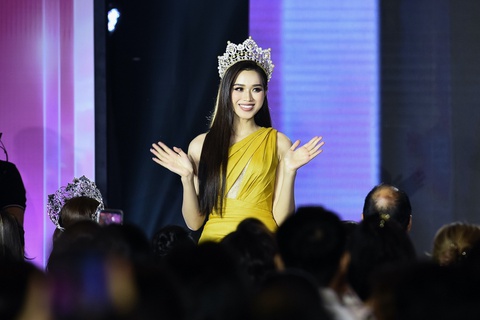 Đỗ Thị Hà lần đầu nói về điều tiếc nuối trong nhiệm kỳ Hoa hậu Việt Nam - Ảnh 2. Đỗ Thị Hà lần đầu nói về điều tiếc nuối trong nhiệm kỳ Hoa hậu Việt Nam - Ảnh 2.