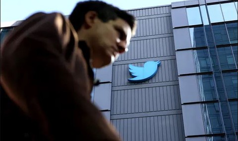 7.500 nhân viên Twitter hồi hộp chờ tin dữ từ tỉ phú Elon Musk - Ảnh 1. 7.500 nhân viên Twitter hồi hộp chờ tin dữ từ tỉ phú Elon Musk - Ảnh 1.