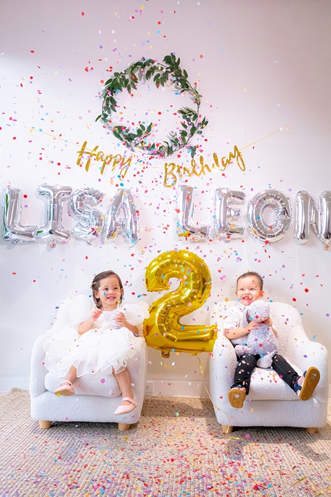 Lisa - Leon nhà Hồ Ngọc Hà cười tít mắt trong tiệc sinh nhật 2 tuổi - Ảnh 1. Lisa - Leon nhà Hồ Ngọc Hà cười tít mắt trong tiệc sinh nhật 2 tuổi - Ảnh 1.