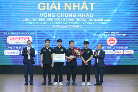 Sinh viên Đại học Quốc gia TP.HCM giành giải nhất Sinh viên với an toàn thông tin ASEAN 2022 - Ảnh 1. Sinh viên Đại học Quốc gia TP.HCM giành giải nhất Sinh viên với an toàn thông tin ASEAN 2022 - Ảnh 1.