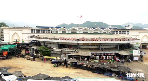 Kiểm định chợ Đầm tròn Nha Trang sau gần 10 năm... chưa thể đập - Ảnh 1. Kiểm định chợ Đầm tròn Nha Trang sau gần 10 năm... chưa thể đập - Ảnh 1.