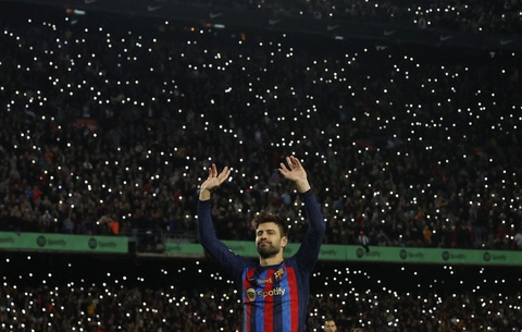Hình ảnh trận đấu cuối cùng của Gerard Pique tại Camp Nou - Ảnh 11. Hình ảnh trận đấu cuối cùng của Gerard Pique tại Camp Nou - Ảnh 11.