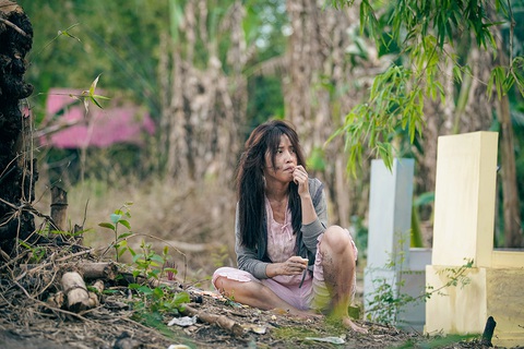 Puka ‘phun vòi rồng’ khi đóng ‘Kẻ độc hành’ - Ảnh 3. Puka ‘phun vòi rồng’ khi đóng ‘Kẻ độc hành’ - Ảnh 3.