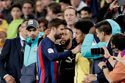 Hình ảnh trận đấu cuối cùng của Gerard Pique tại Camp Nou - Ảnh 10. Hình ảnh trận đấu cuối cùng của Gerard Pique tại Camp Nou - Ảnh 10.
