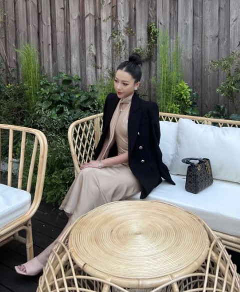 Visual đỉnh cao của Tăng Thanh Hà trong lễ kỷ niệm 10 năm cưới - Ảnh 7. Visual đỉnh cao của Tăng Thanh Hà trong lễ kỷ niệm 10 năm cưới - Ảnh 7.