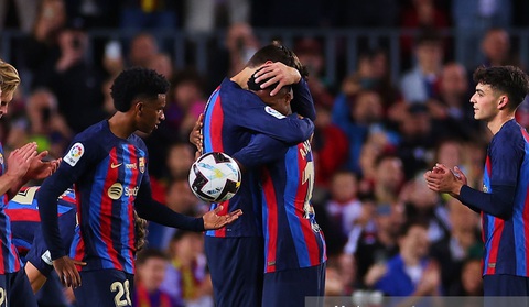 Hình ảnh trận đấu cuối cùng của Gerard Pique tại Camp Nou - Ảnh 8. Hình ảnh trận đấu cuối cùng của Gerard Pique tại Camp Nou - Ảnh 8.