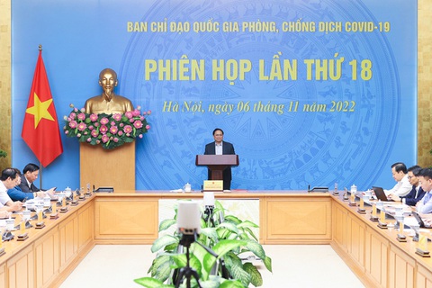 Thủ tướng: Không được để thiếu thuốc, ai không dám làm thì hãy xin nghỉ - Ảnh 1. Thủ tướng: Không được để thiếu thuốc, ai không dám làm thì hãy xin nghỉ - Ảnh 1.