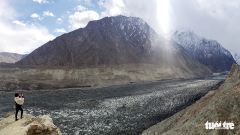 Vượt ‘kỳ quan thứ 8’ đến thung lũng sắc màu ở Pakistan - Ảnh 15. Vượt ‘kỳ quan thứ 8’ đến thung lũng sắc màu ở Pakistan - Ảnh 15.