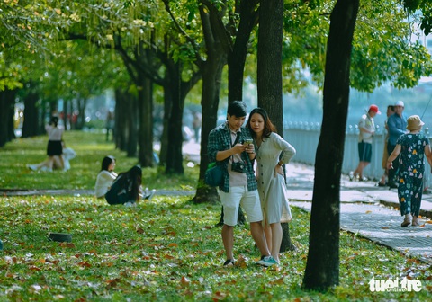 Sắc thu về bên bờ kênh Nhiêu Lộc - Thị Nghè - Ảnh 2. Sắc thu về bên bờ kênh Nhiêu Lộc - Thị Nghè - Ảnh 2.