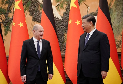 Tin thế giới 6-11: Tổng thống Ukraine tố Iran nói dối; Mỹ - Nhật tập trận không quân - Ảnh 1. Tin thế giới 6-11: Tổng thống Ukraine tố Iran nói dối; Mỹ - Nhật tập trận không quân - Ảnh 1.