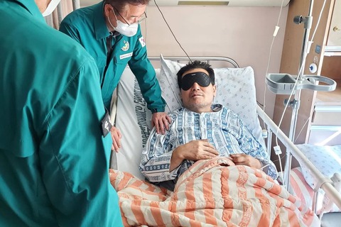 Hai thợ mỏ Hàn Quốc sống sót 9 ngày trong lòng đất nhờ bột cà phê - Ảnh 1. Hai thợ mỏ Hàn Quốc sống sót 9 ngày trong lòng đất nhờ bột cà phê - Ảnh 1.