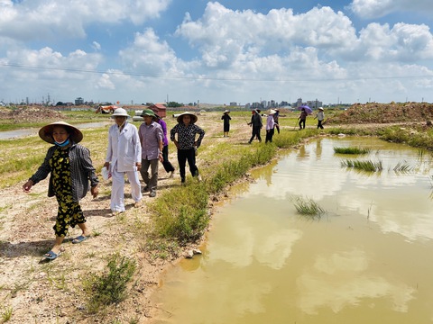 Chặn nguồn cơn khiếu nại, khiếu kiện đất đai - Kỳ 1: Kẻ khóc, người cười quanh việc thu hồi đất - Ảnh 3. Chặn nguồn cơn khiếu nại, khiếu kiện đất đai - Kỳ 1: Kẻ khóc, người cười quanh việc thu hồi đất - Ảnh 3.