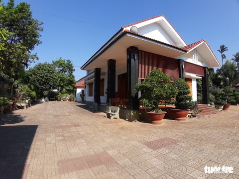 Biệt phủ 4 mặt tiền của vợ cựu bí thư thành ủy: UBND TP Kon Tum có dấu hiệu cố ý làm trái - Ảnh 2. Biệt phủ 4 mặt tiền của vợ cựu bí thư thành ủy: UBND TP Kon Tum có dấu hiệu cố ý làm trái - Ảnh 2.