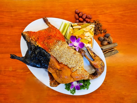Thưởng thức tinh hoa ẩm thực vùng Chợ Lớn - Sài Gòn - Ảnh 3. Thưởng thức tinh hoa ẩm thực vùng Chợ Lớn - Sài Gòn - Ảnh 3.
