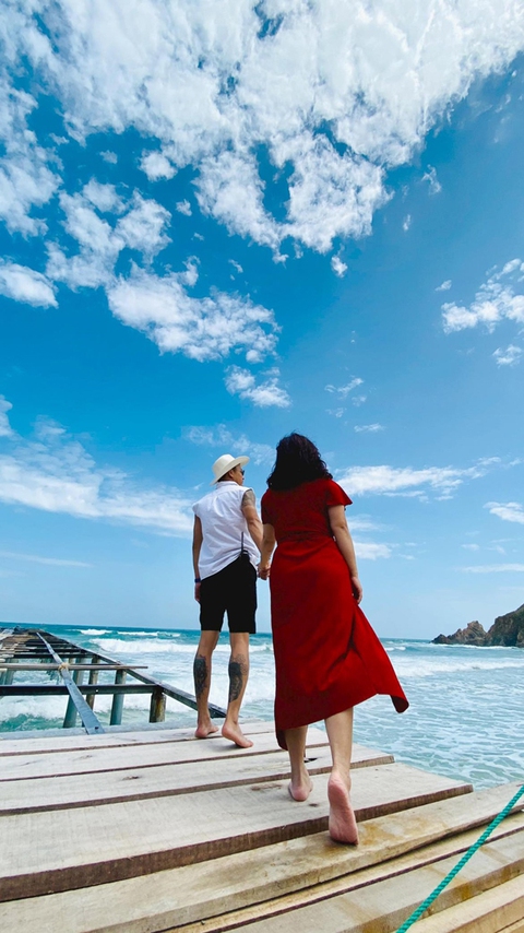Hồng Đăng tình bể bình bên bà xã - Ảnh 5. Hồng Đăng tình bể bình bên bà xã - Ảnh 5.